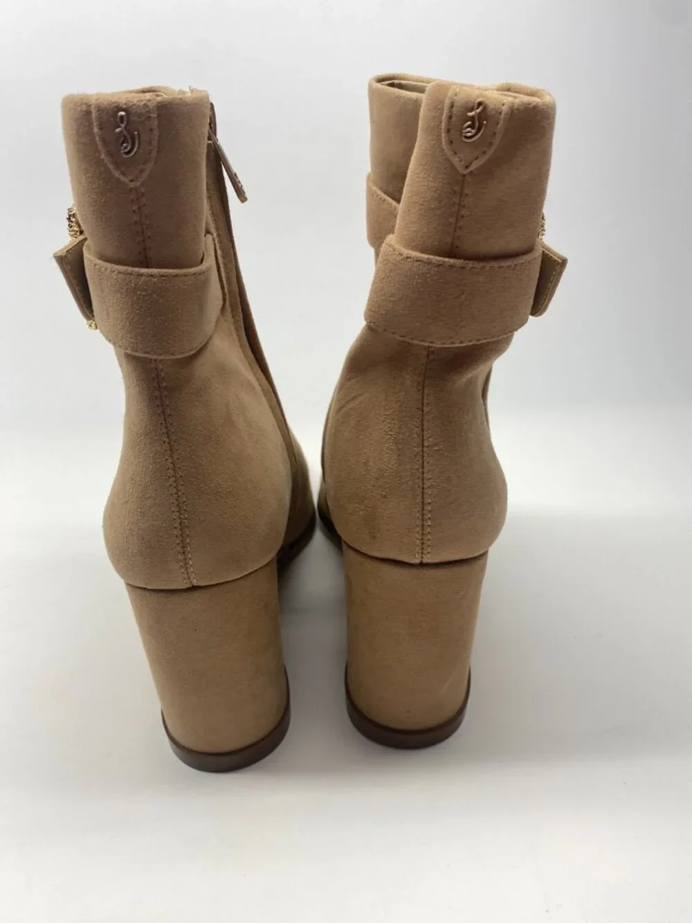 Sam Edelman Weslie Womens Suede Beige Buckle Wedge Pointy Toe Heel Boot Sz 7.5